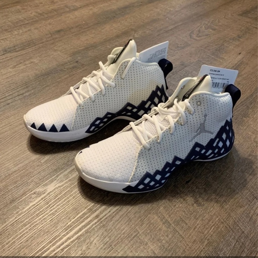 Jordan Jumpman Diamond MID TB - (M-9)